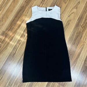 Laundry by Sheli Segal Colorblock Shift Dress Sleeveless Black And White Size 8